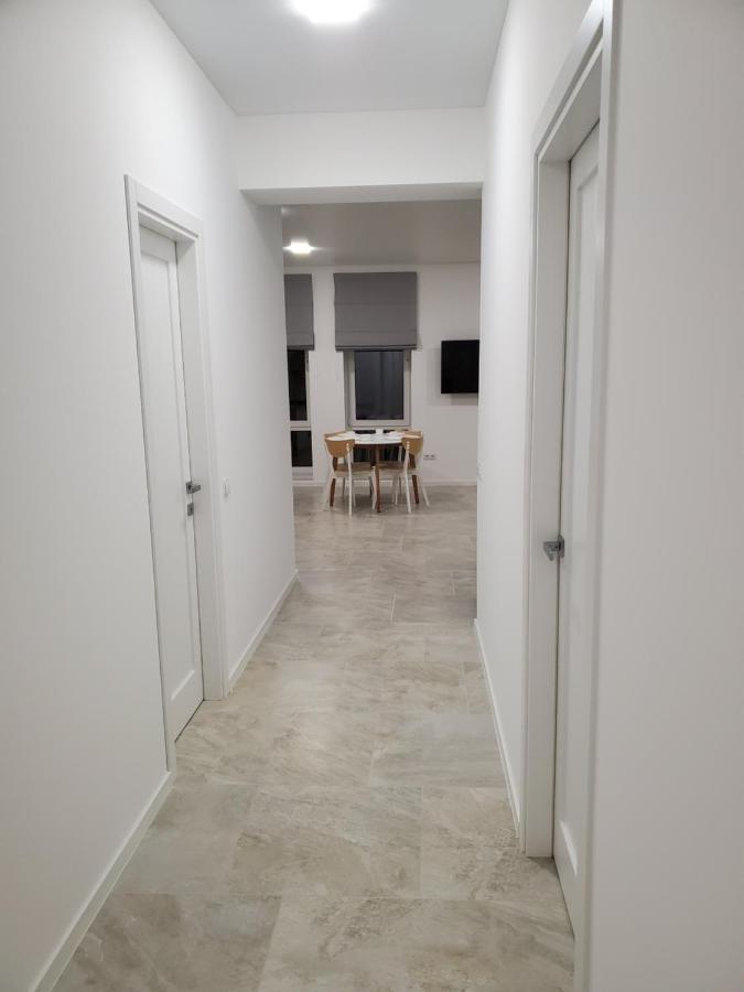 Vinna просторі в новобудові. Apartment *