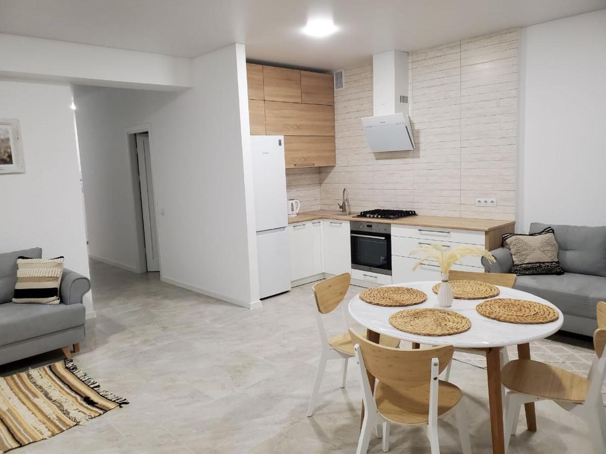 Vinna просторі в новобудові. Apartment *