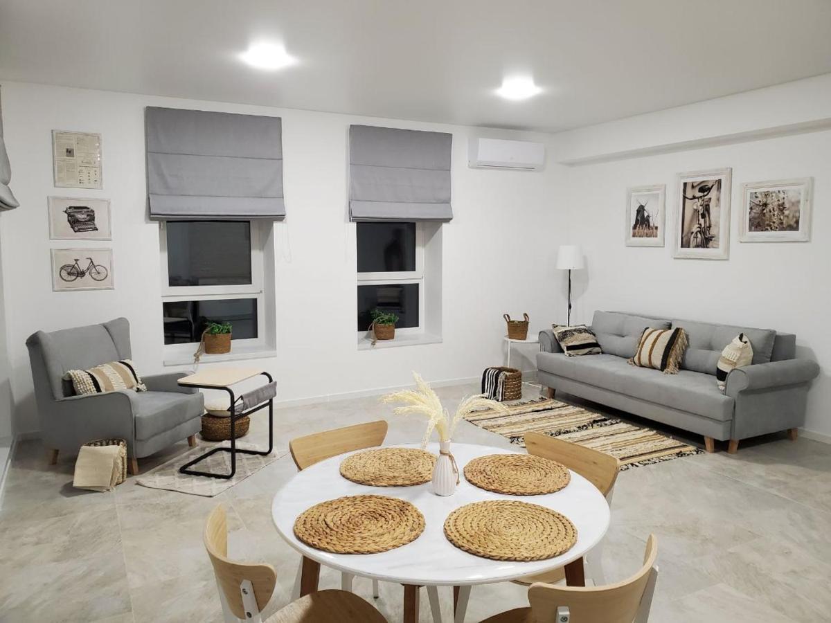 Apartment Vinna просторі в новобудові. Ternopil